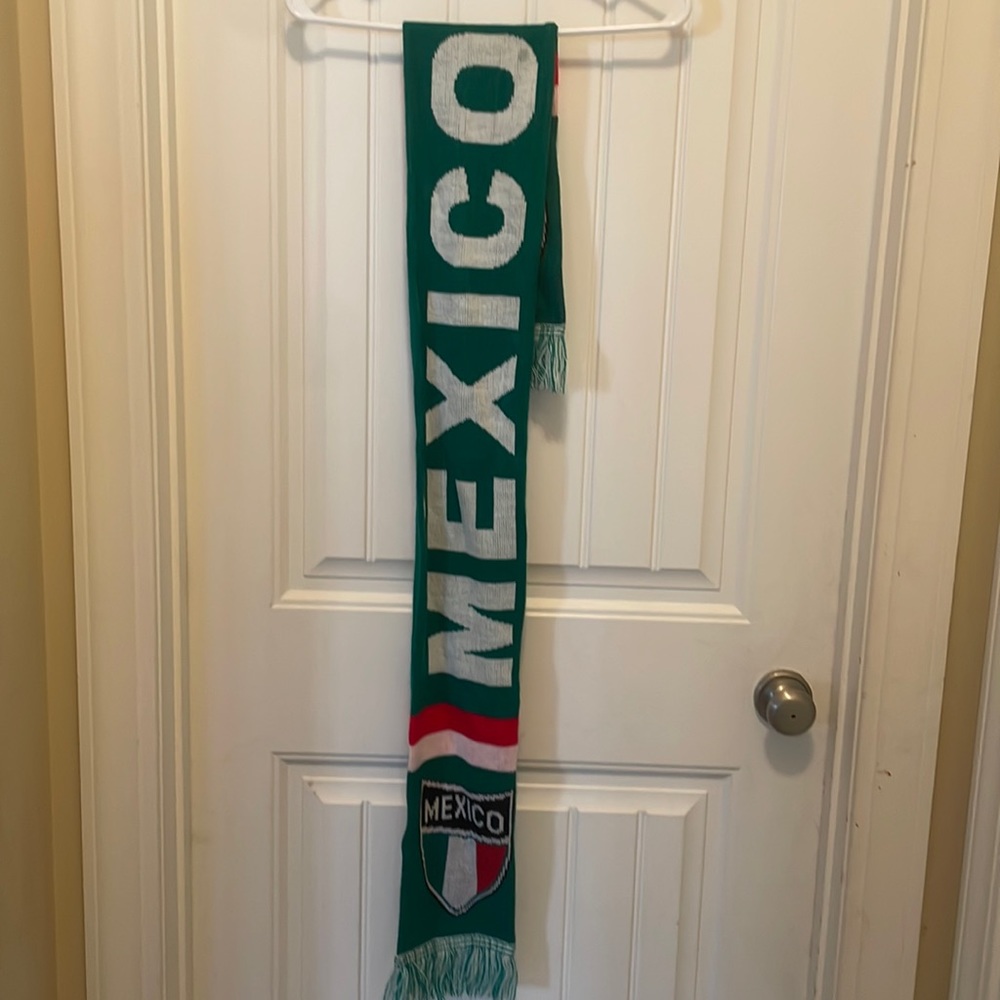 Mexico scarf